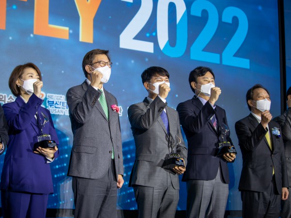FLY2022_6.jpg